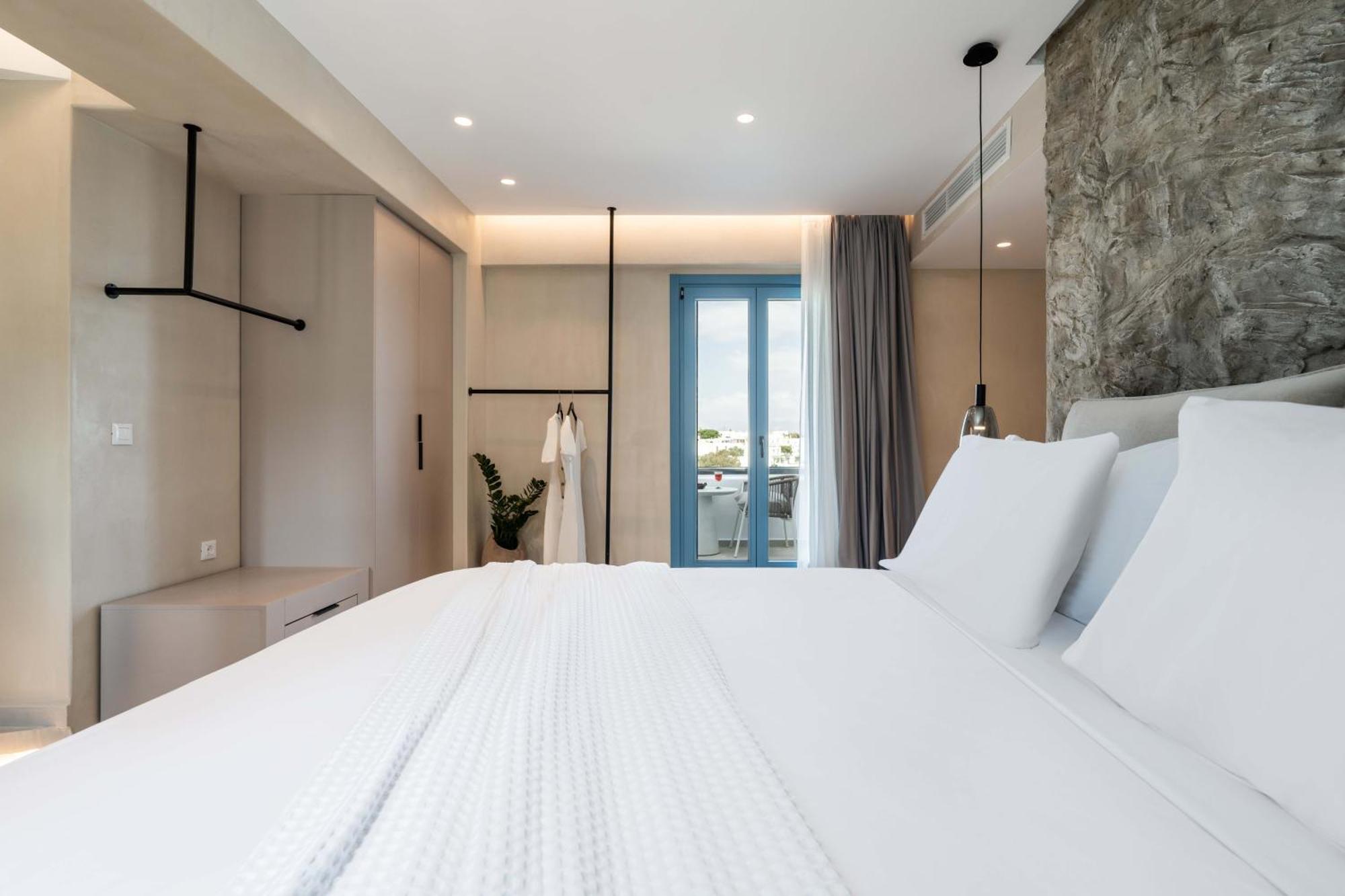 Aura Suites Paros Naousa  Ngoại thất bức ảnh
